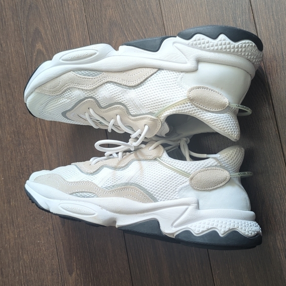 Adidas Originals Ozweego Sneakers - Picture 9 of 15